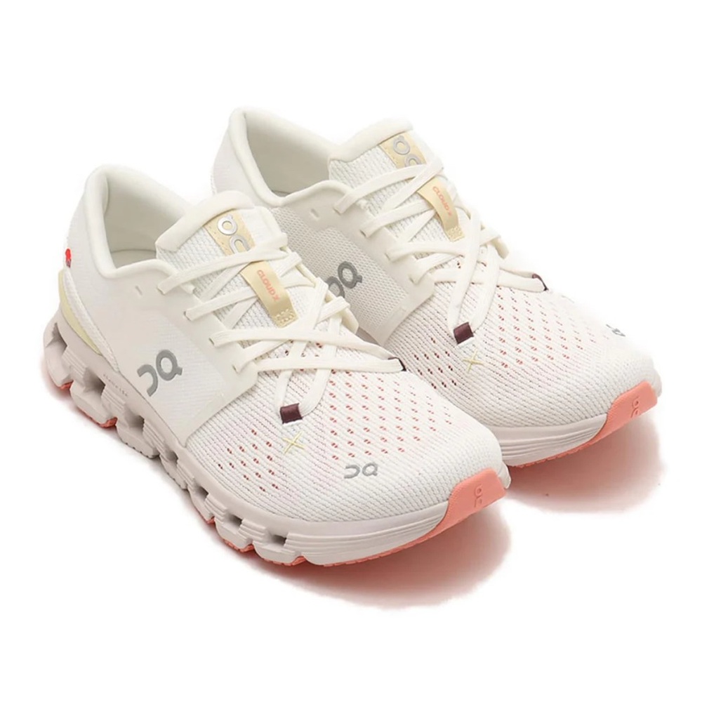 On Running white and Pink running Shoes